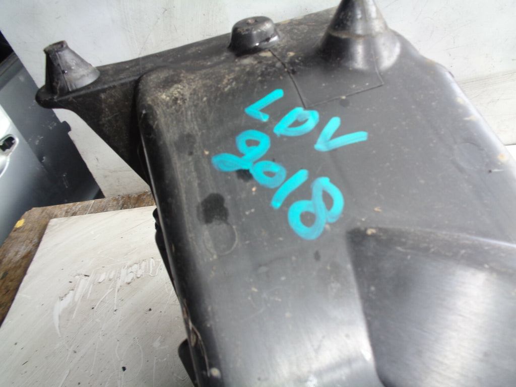 SAIC LDV MAXUS V80 2018 2.5 DIESEL AIR FITER BOX