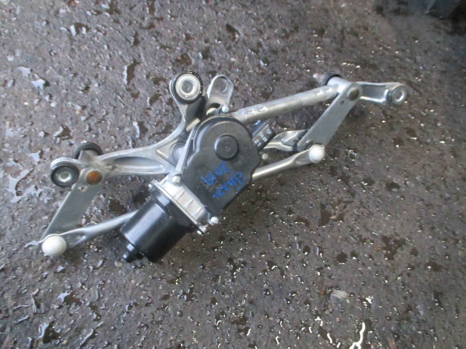 HONDA JAZZ MK4 2019 FRONT WINDSCREEN WIPER MOTOR LINKAGES