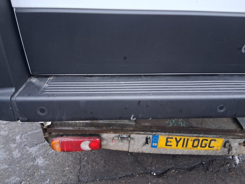 2025 FIAT DUCATO MK3 HIGH ROOF COMPLETE REAR BUMPER WITH PDC SENSORS BLACK