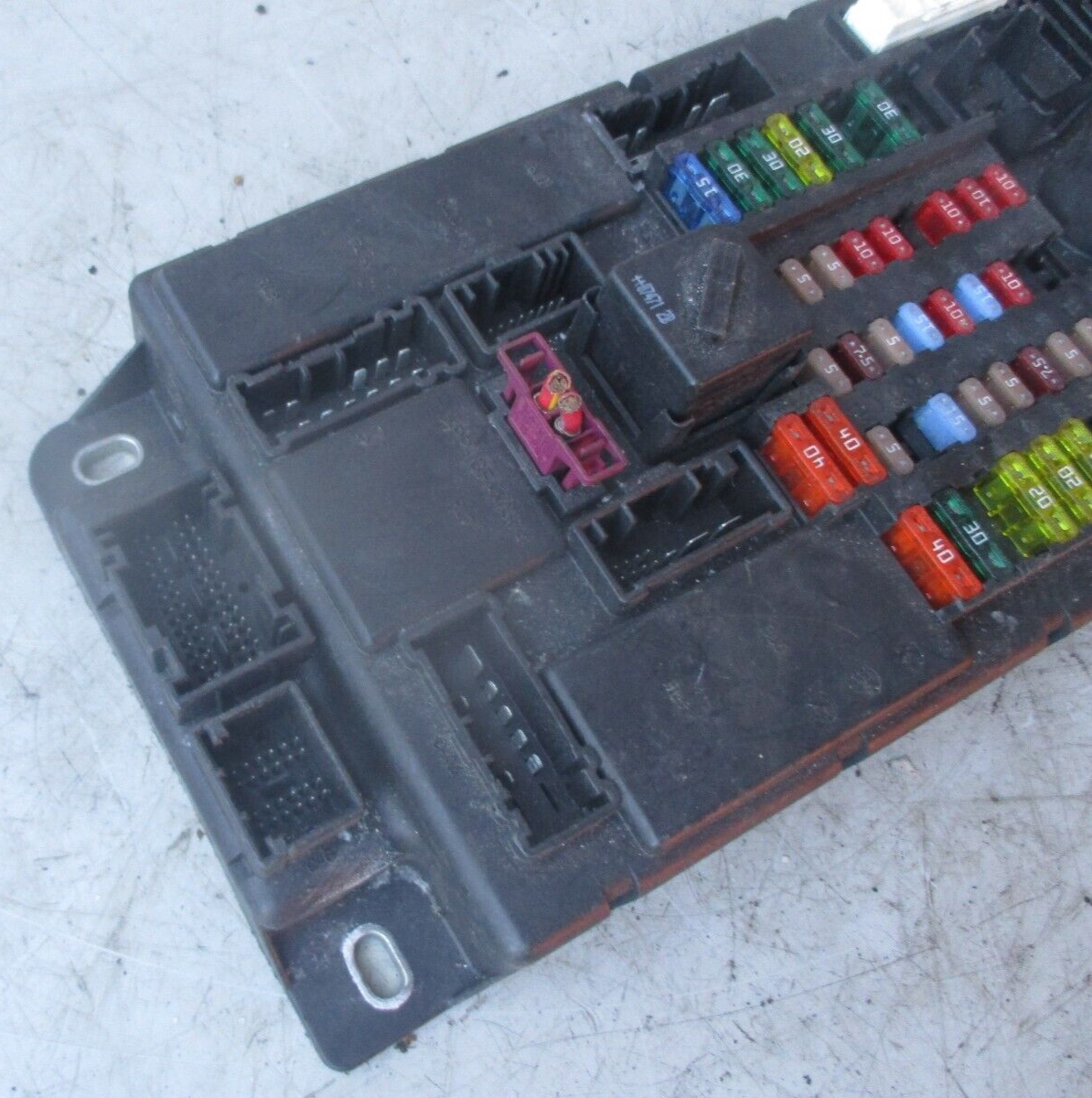 BMW MINI ONE FUSE BOX CONTROL MODULE 3453737-01