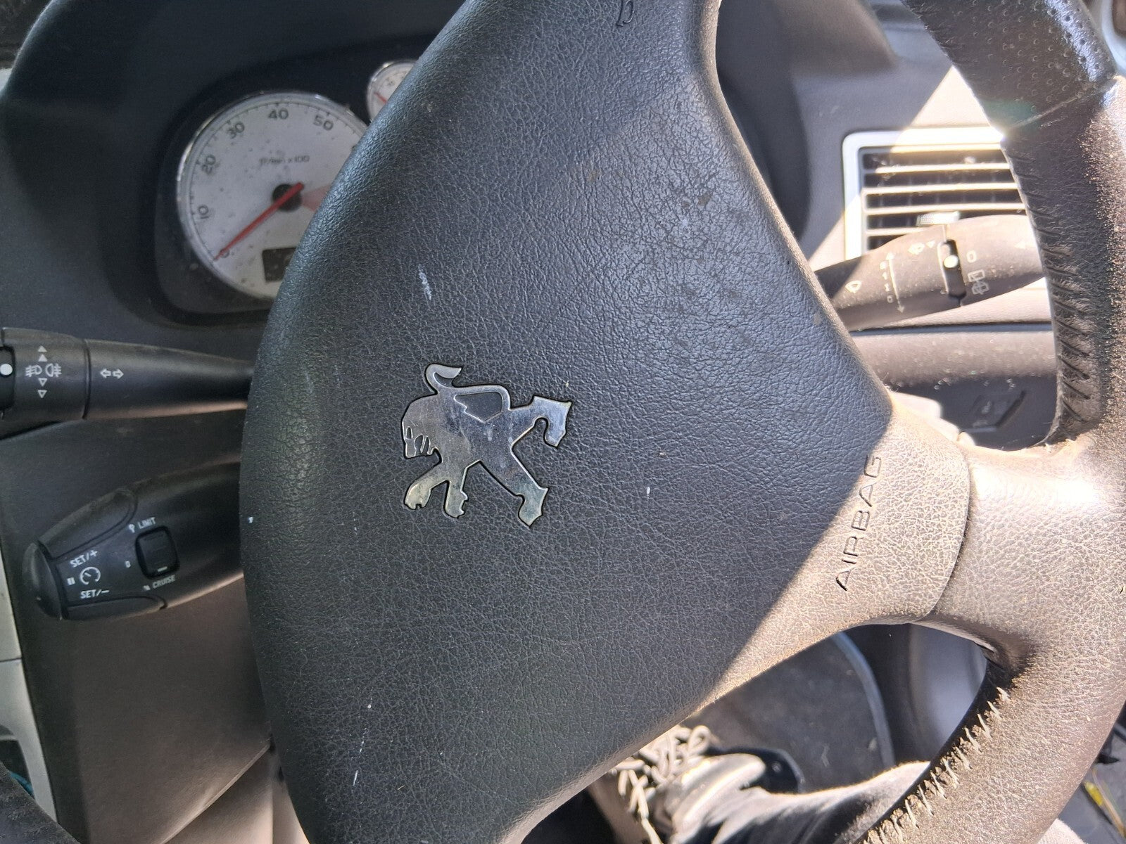 2006 PEUGEOT 307 STEERING WHEEL SRS AIRBAG BLACK