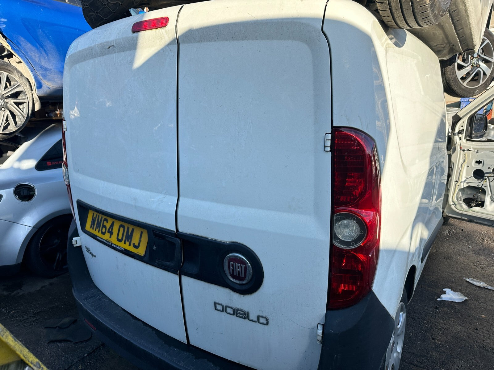 2014 FIAT DOBLO MK2 VAUXHALL COMBO D OSR DRIVER SIDE REAR DOOR COMPLETE WHITE