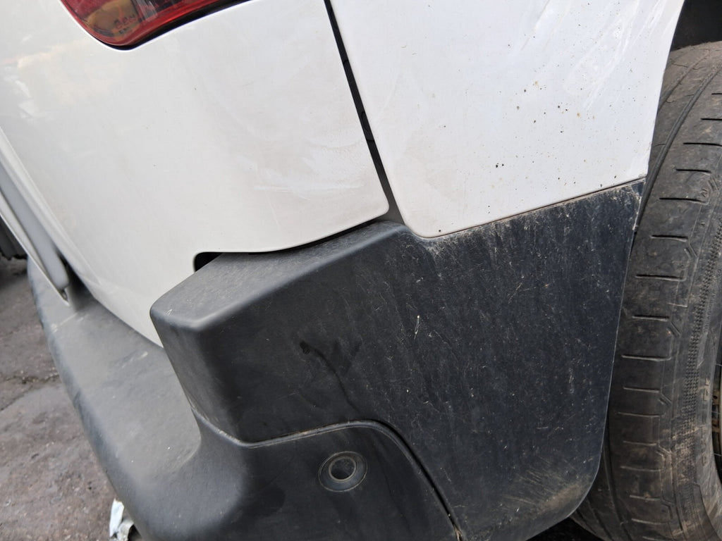 2024 TOYOTA PROACE CITY REAR COMPLETE BUMPER WITH PDC SENSOR