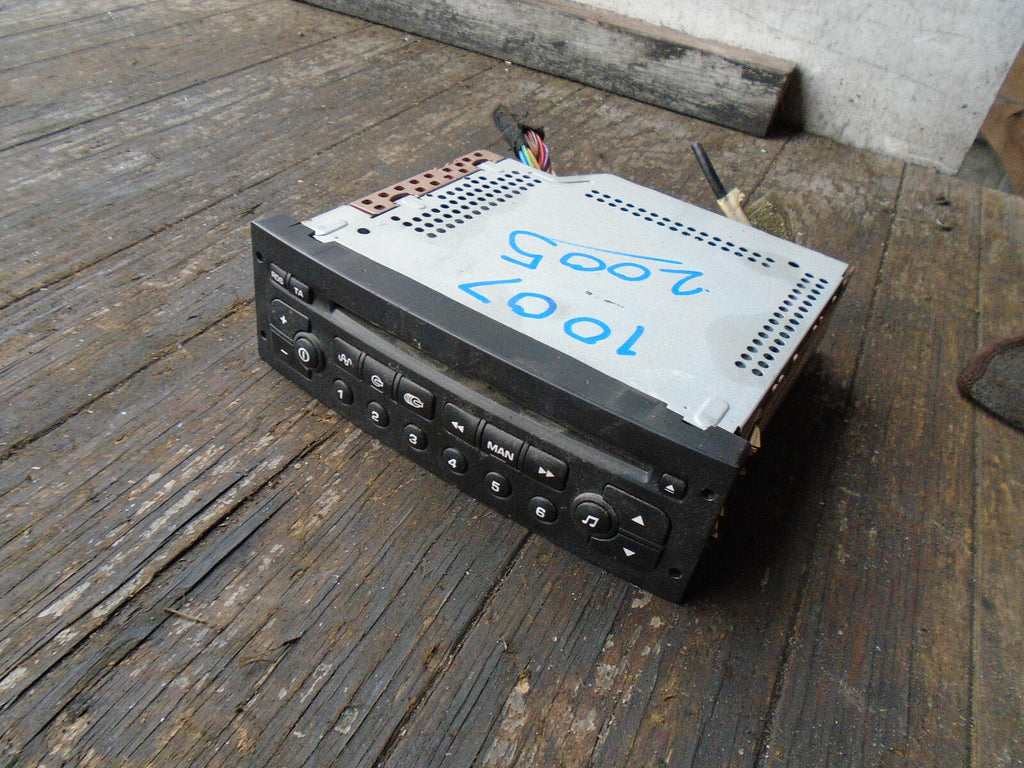 PEUGEOT 1007 2006 MK1 RADIO CD PLAYER STEREO HEAD UNIT 96599990XT