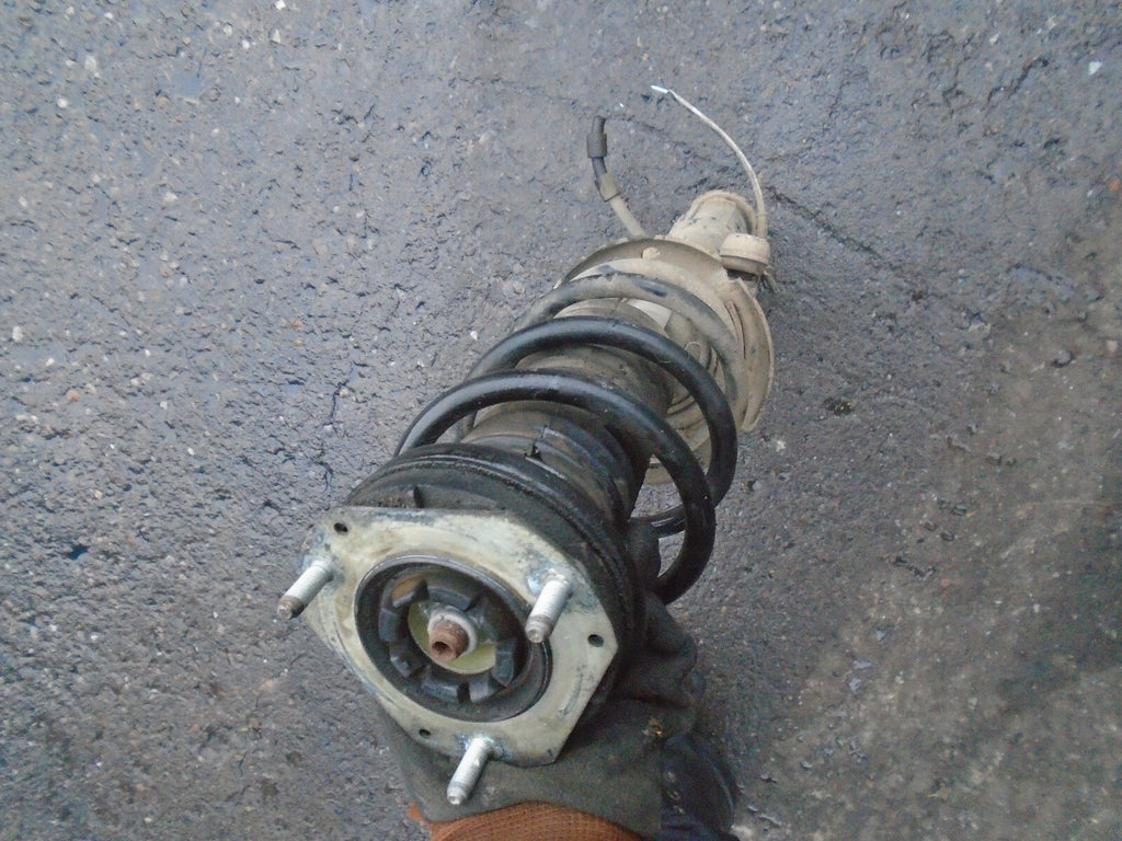 FORD TRANSIT COURIER 2017 1.5 DIESEL NSF PASSENGER SIDE SPRING SHOCK