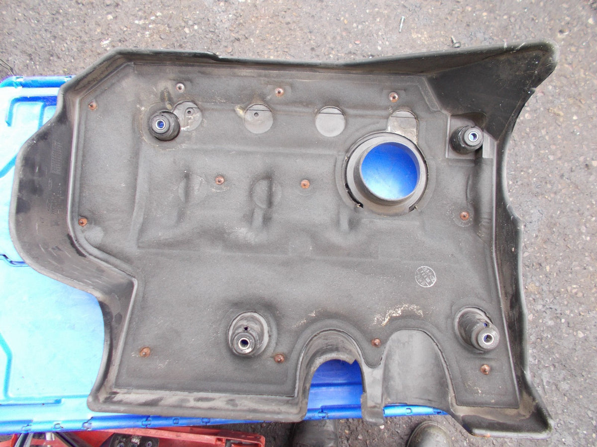 2005 HYUNDAI TRAJET GSI CRTD 2.0 DIESEL ENGINE COVER 2924027101