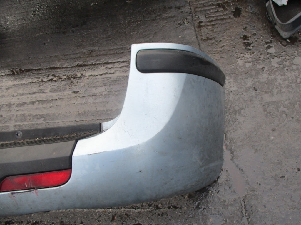 FIAT ULYSSE MPV 2004 COMPLETE REAR PLASTIC BUMPER LOWER TRIM REFLECTORS BLUE