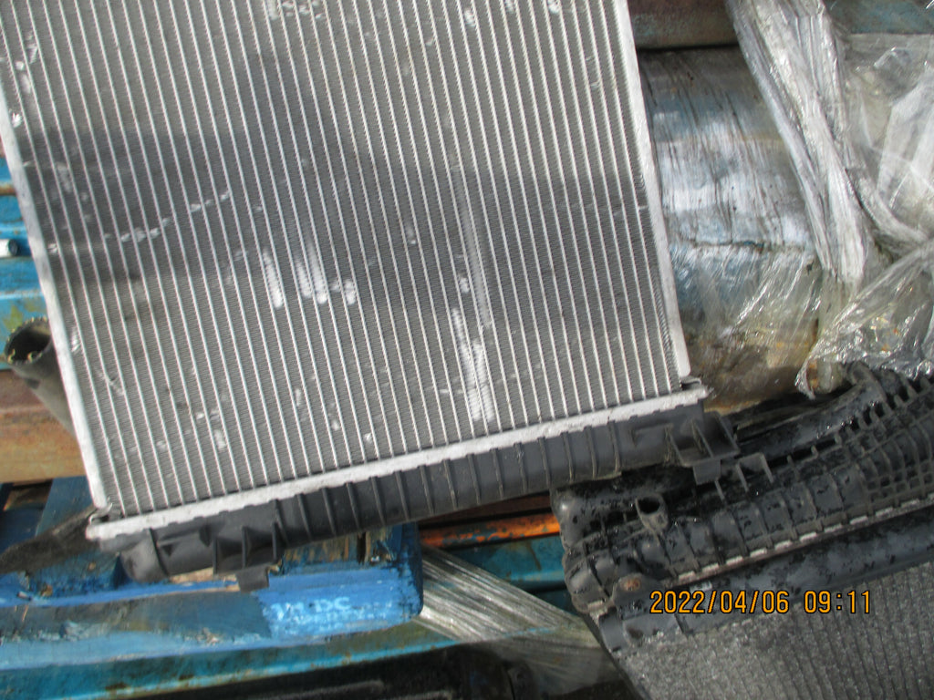 MERCEDES E CLASS W210 1996-2003 PETROL ENGINE COOLING RAD RADIATOR 62708A RP 47