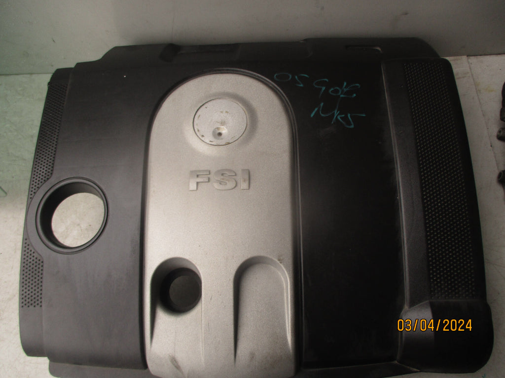 2005 VOLKSWAGEN GOLF MK5 AIR FILTER HOUSING BOX & ENGINE COVER 03C129607N