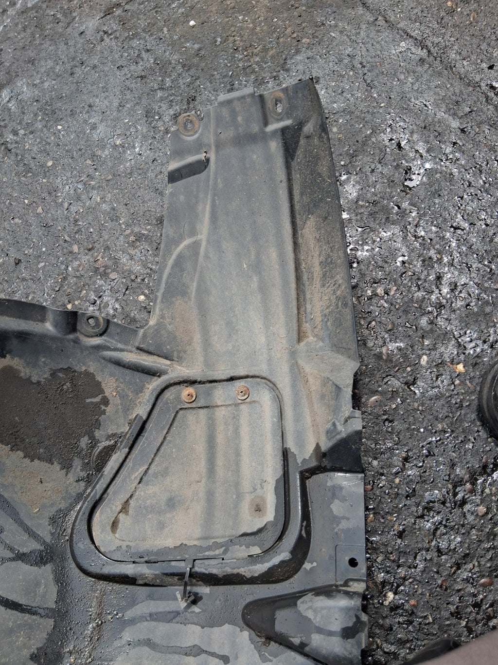 2012 BMW 5 SERIES F10 OSF DRIVER SIDE FRONT WHEEL ARCH 7187044
