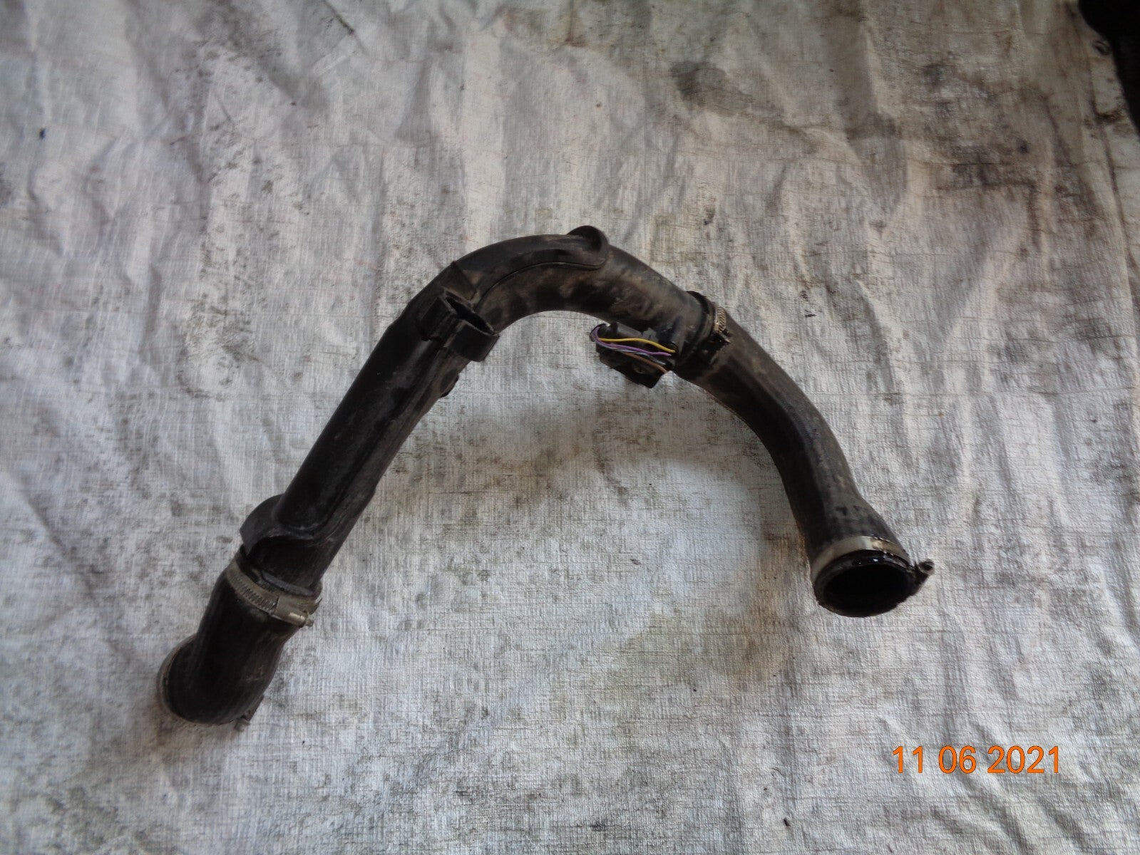 VW VOLKSWAGEN GOLF PLUS 2012 AIR INTAKE INTERCOOLER HOSE PIPE 1K0145770AE 028100