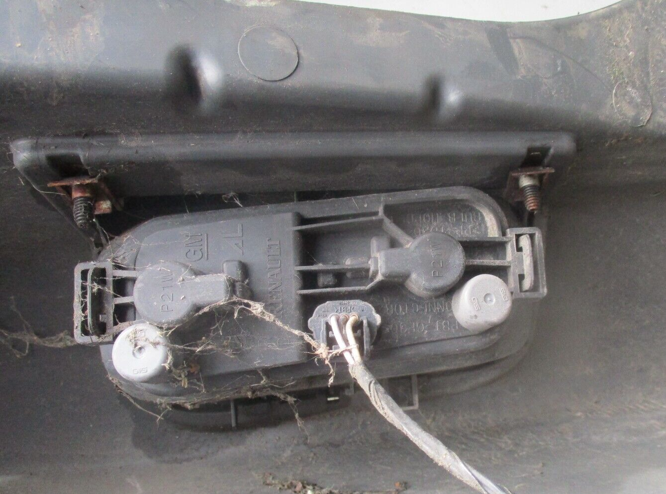 2012 RENAULT VIVARO FRONT BUMPER 8200201457