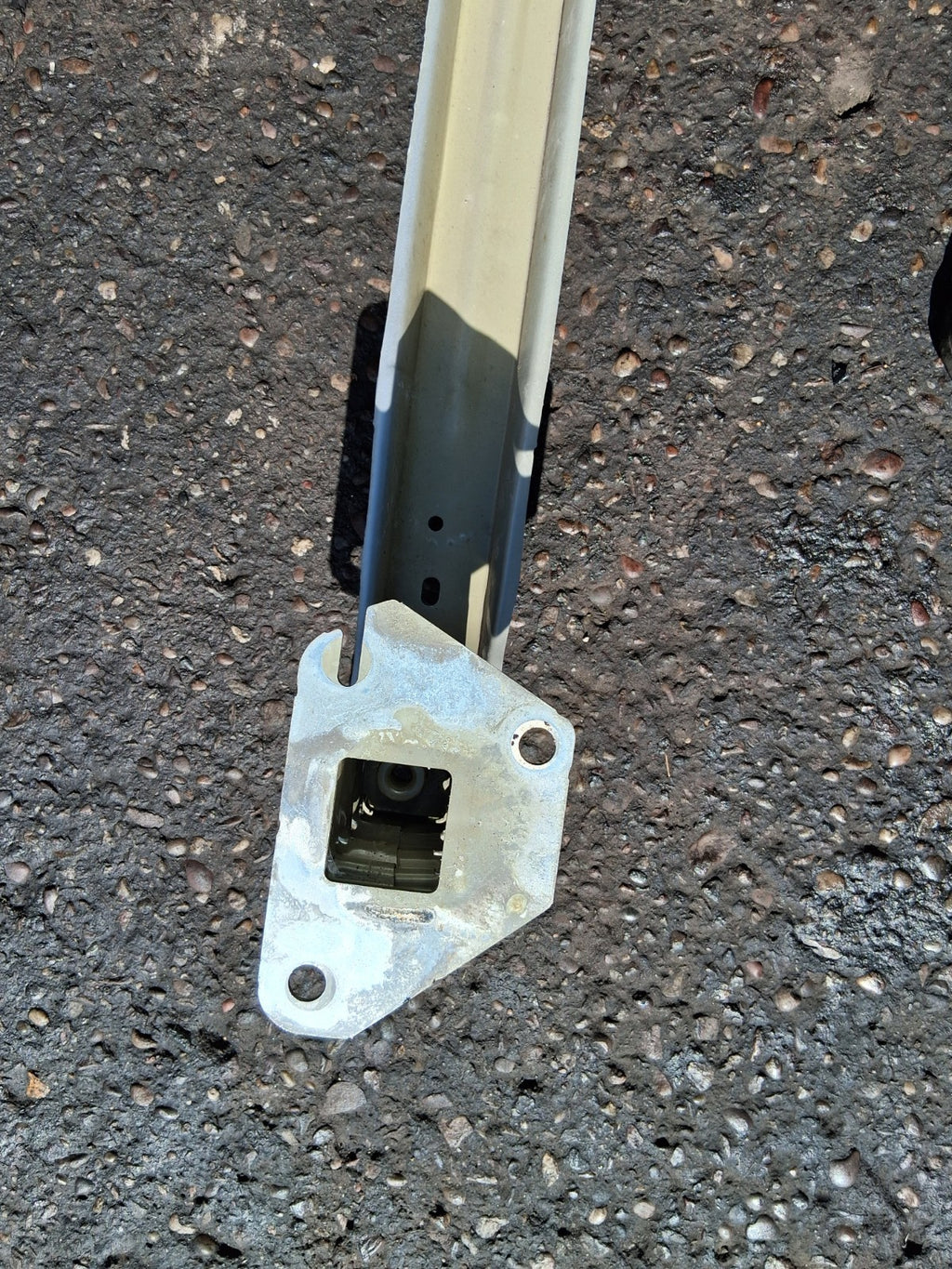 2021 CITROEN C3 MK3 REAR BUMPER REINFORCEMENT CRASH BAR