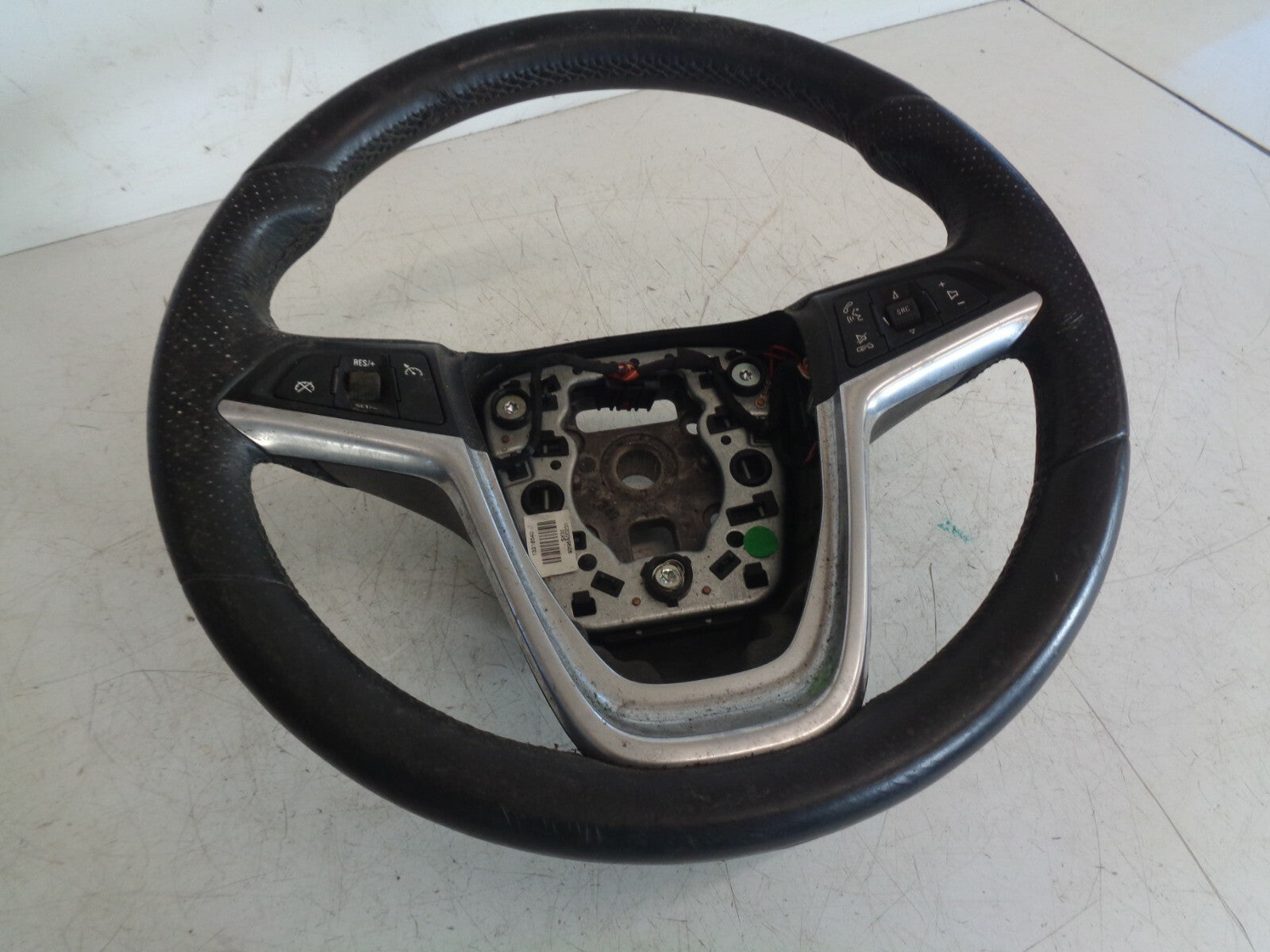 VAUXHALL INSIGNIA MK1 MULTI FUNCTION BLACK LEATHER STEERING WHEEL 13316540