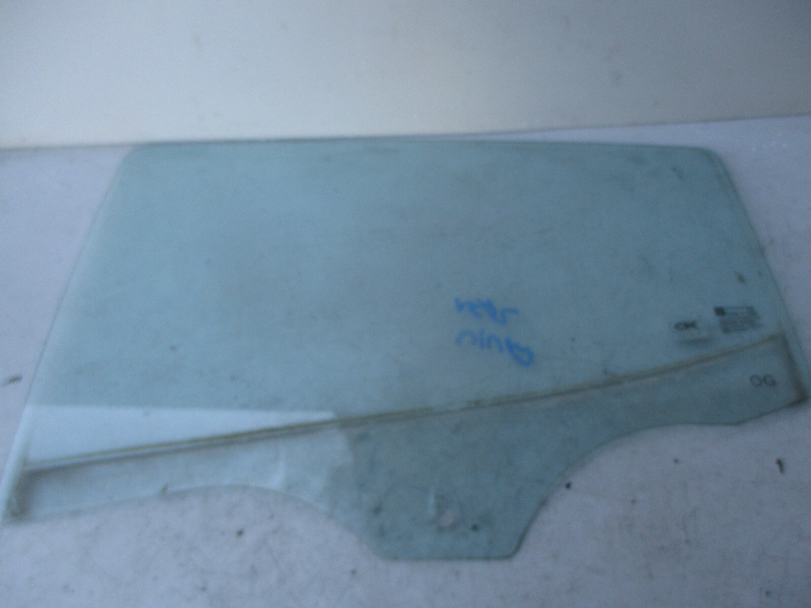 VAUXHALL VIVA 2016 NSR PASSENGER SIDE RAER WINDOW GLASS 43R000054