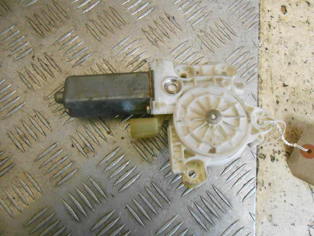 MERCEDES A CLASS W168 1999 NSF PASSENGER SIDE FRONT WINDOW MOTOR A1688203762