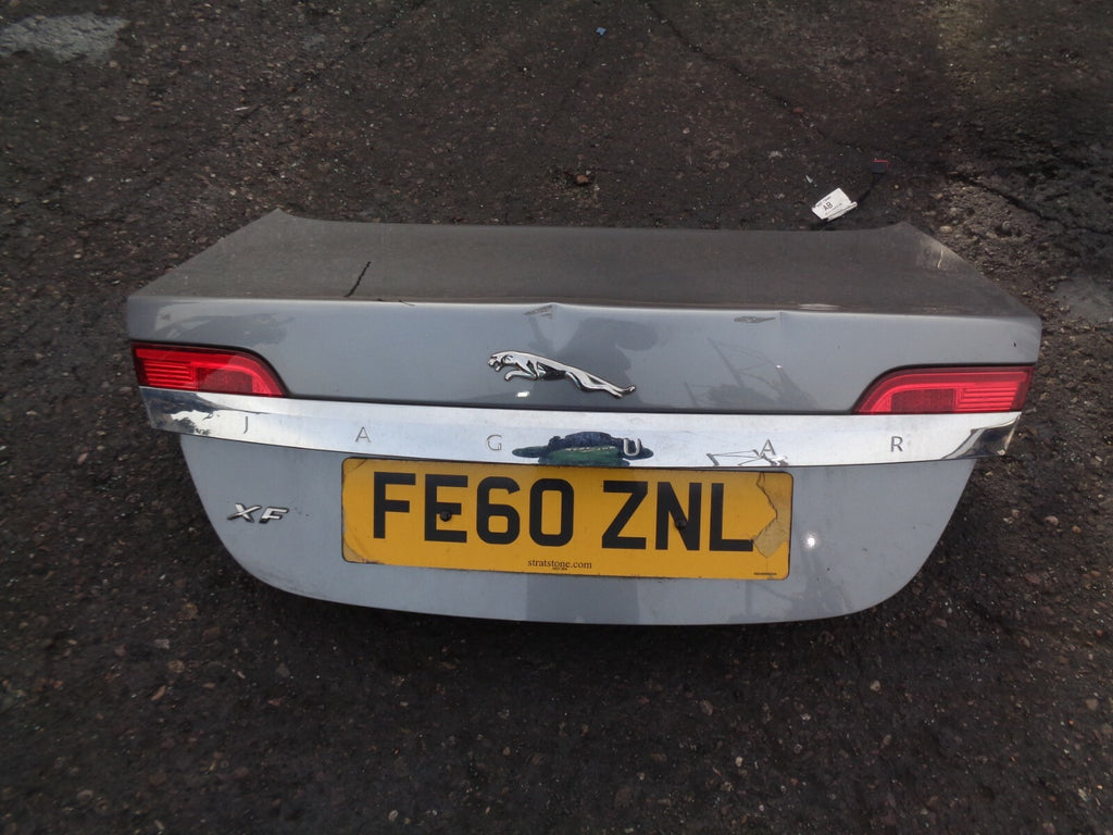 JAGUAR XF 2010 X250 3.0 DIESEL REAR COMPLETE TAILGATE BOOTLID GREY