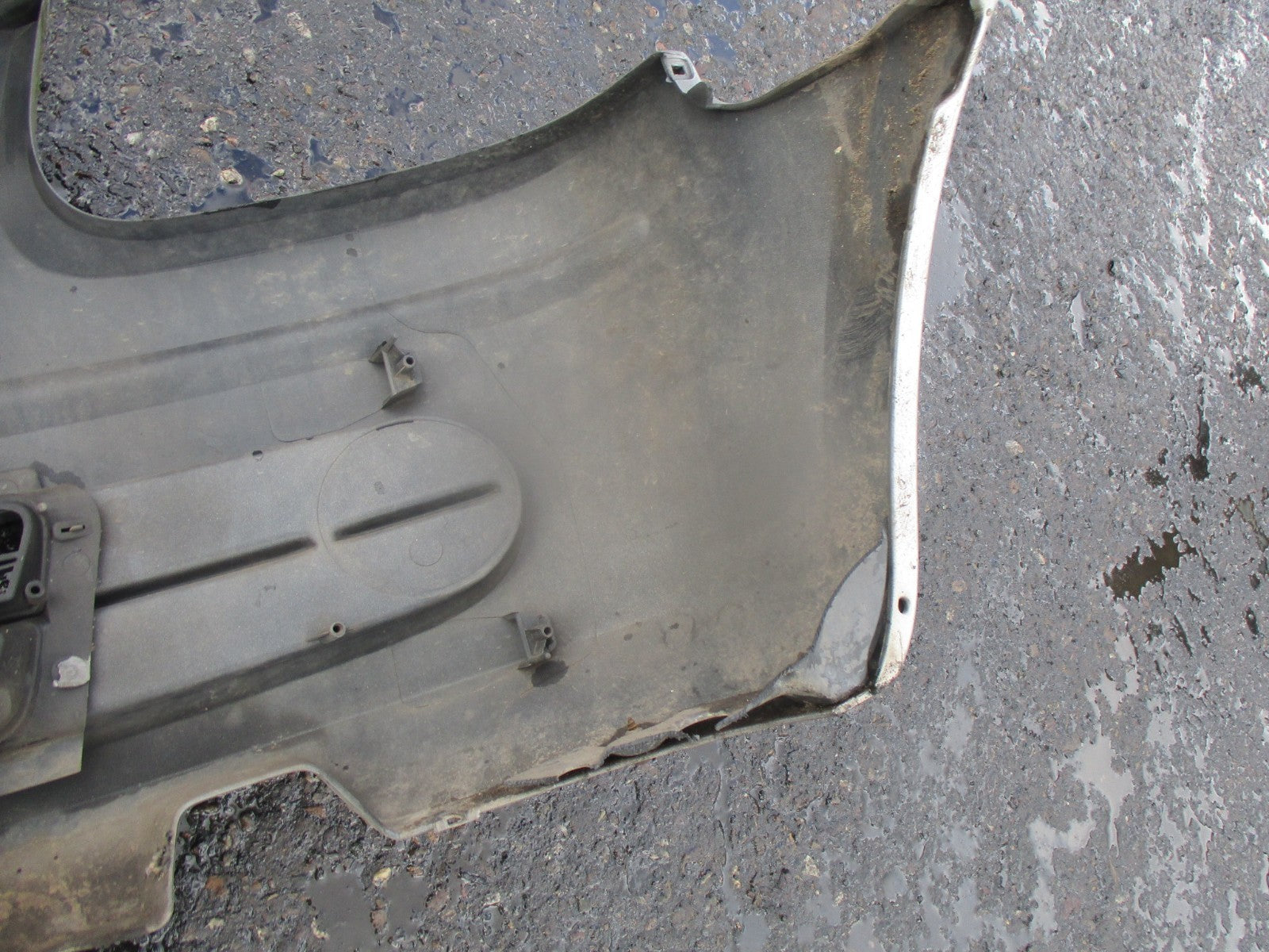 2002 VAUXHALL AGILA MPV FRONT BUMPER AND GRILL GRILLE COMPLETE SILVER