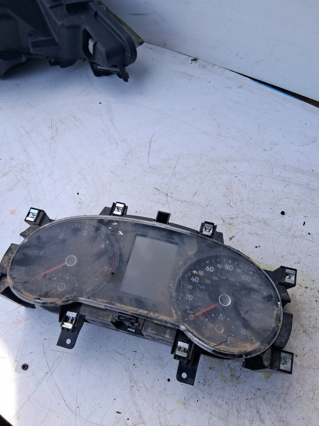 2016 VOLKSWAGEN TIGUAN SPEEDO SPEEDOMETER INSTRUMENT CLUSTER 5NA920951A