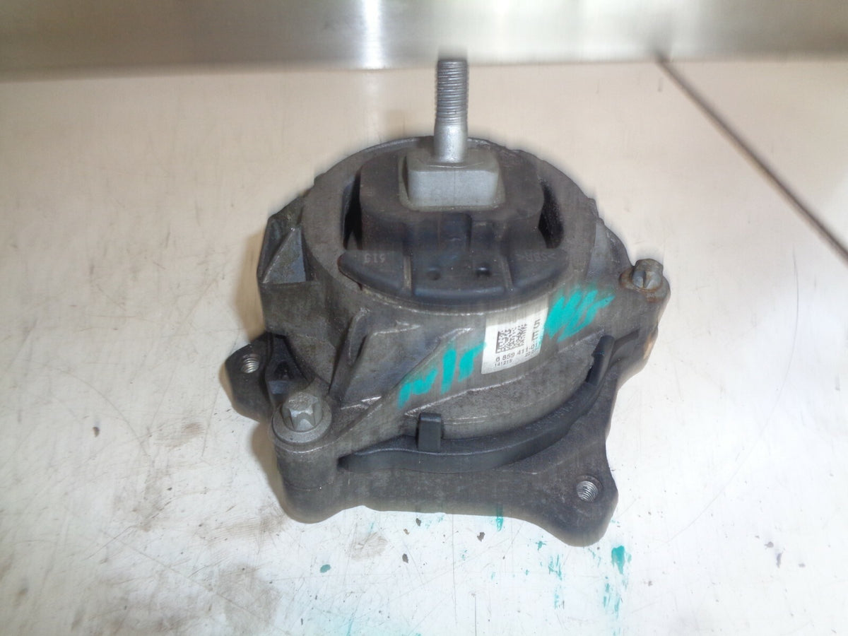 BMW 3 SERIES F30 2015 NSF PASSENGER SIDE FRONT ENGINE MOUNT 6859412