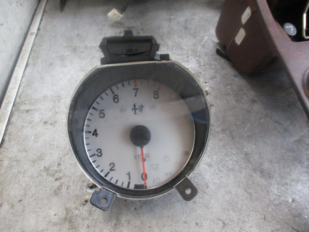 ALFA ROMEO 156 1.6 ENGINE REV COUNTER CLOCK 60669695