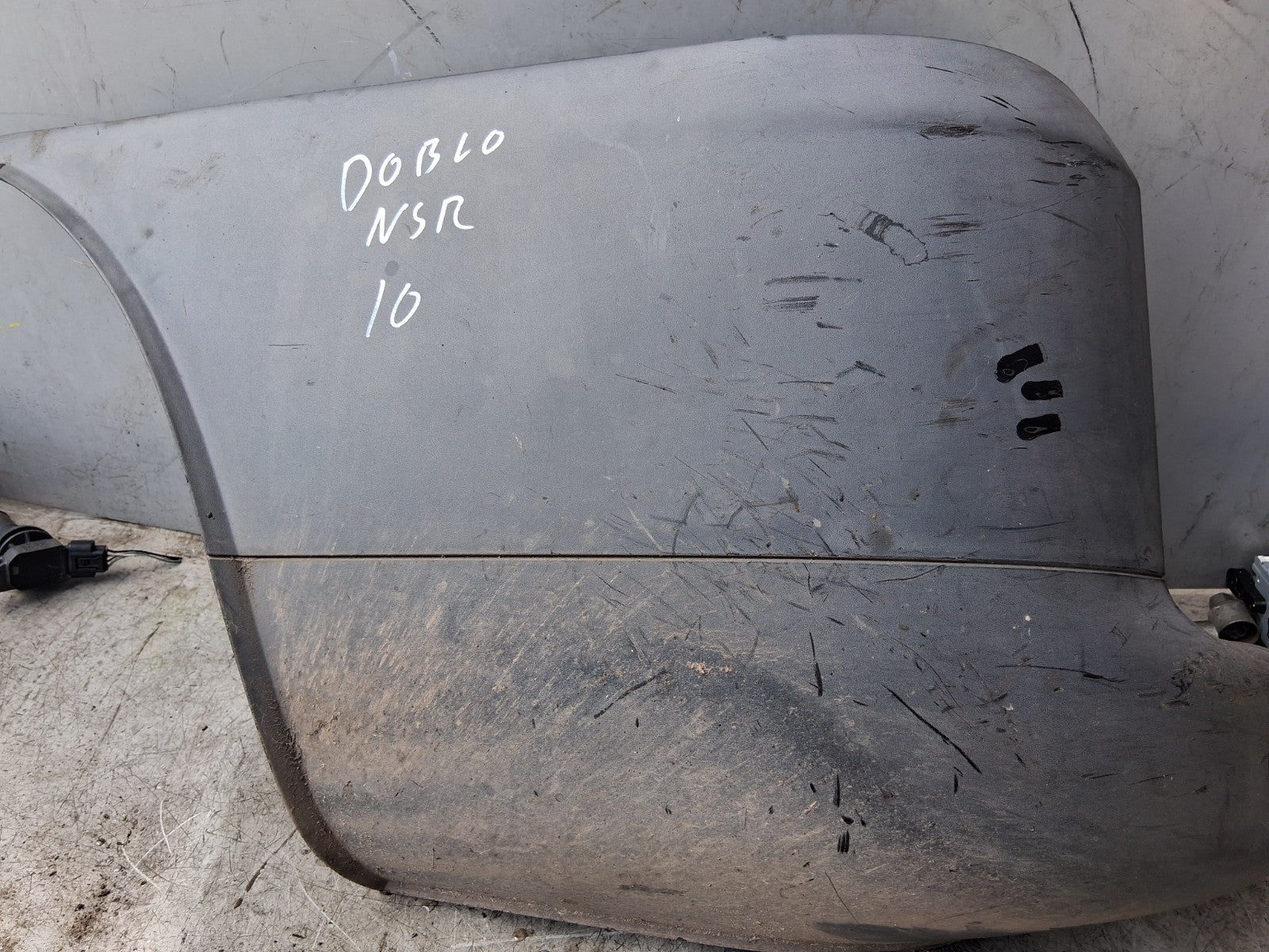 2010 FIAT DOBLO MK1 NSR PASSENGER SIDE REAR LEFT BUMPER CORNER 735388444