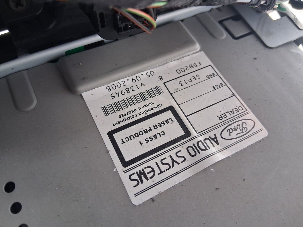 2006 FORD FIESTA MK6 CD PLAYER RADIO MULTIMEDIA AIR VENT HEAD UNIT 8S6118C815AA