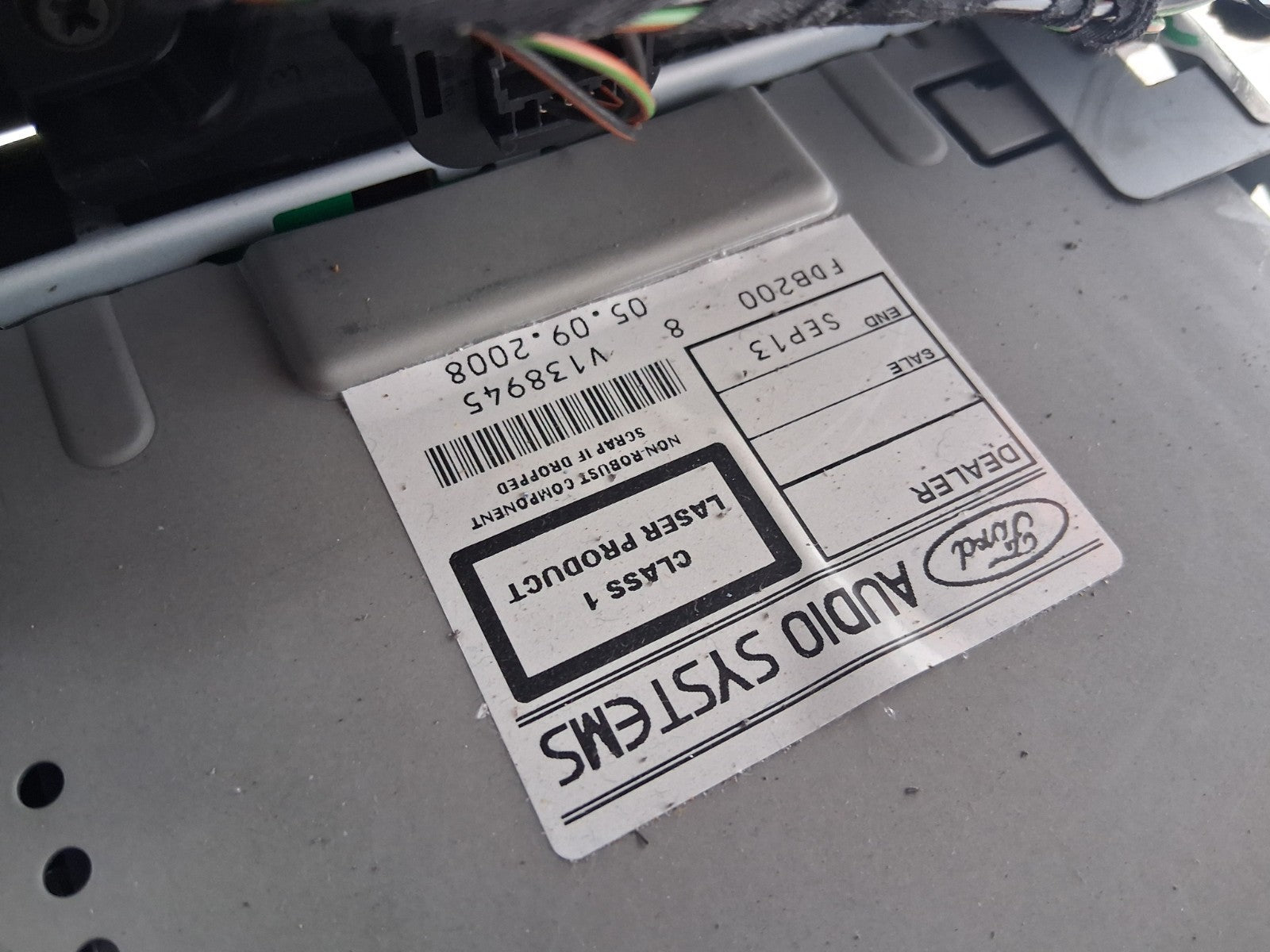2006 FORD FIESTA MK6 CD PLAYER RADIO MULTIMEDIA AIR VENT HEAD UNIT 8S6118C815AA