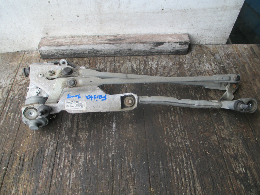 FORD FIESTA  2009 MK7 WINDSCREEN WIPER MOTOR WITH LINKAGE 3397021255