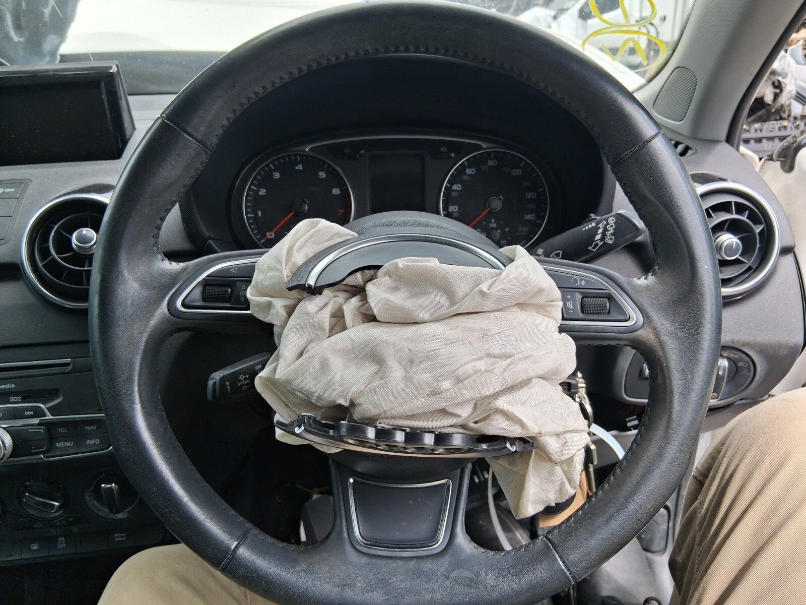2018 AUDI A1 8X HATCHBACK MULTIFUNCTIONAL STEERING WHEEL