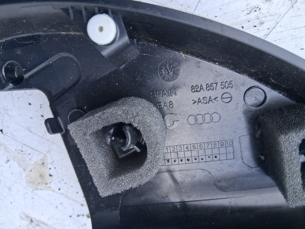 2024 AUDI A1 S LINE MK2 NSF PASSENGER SIDE FRONT LEFT DOOR TRIM 82A857505