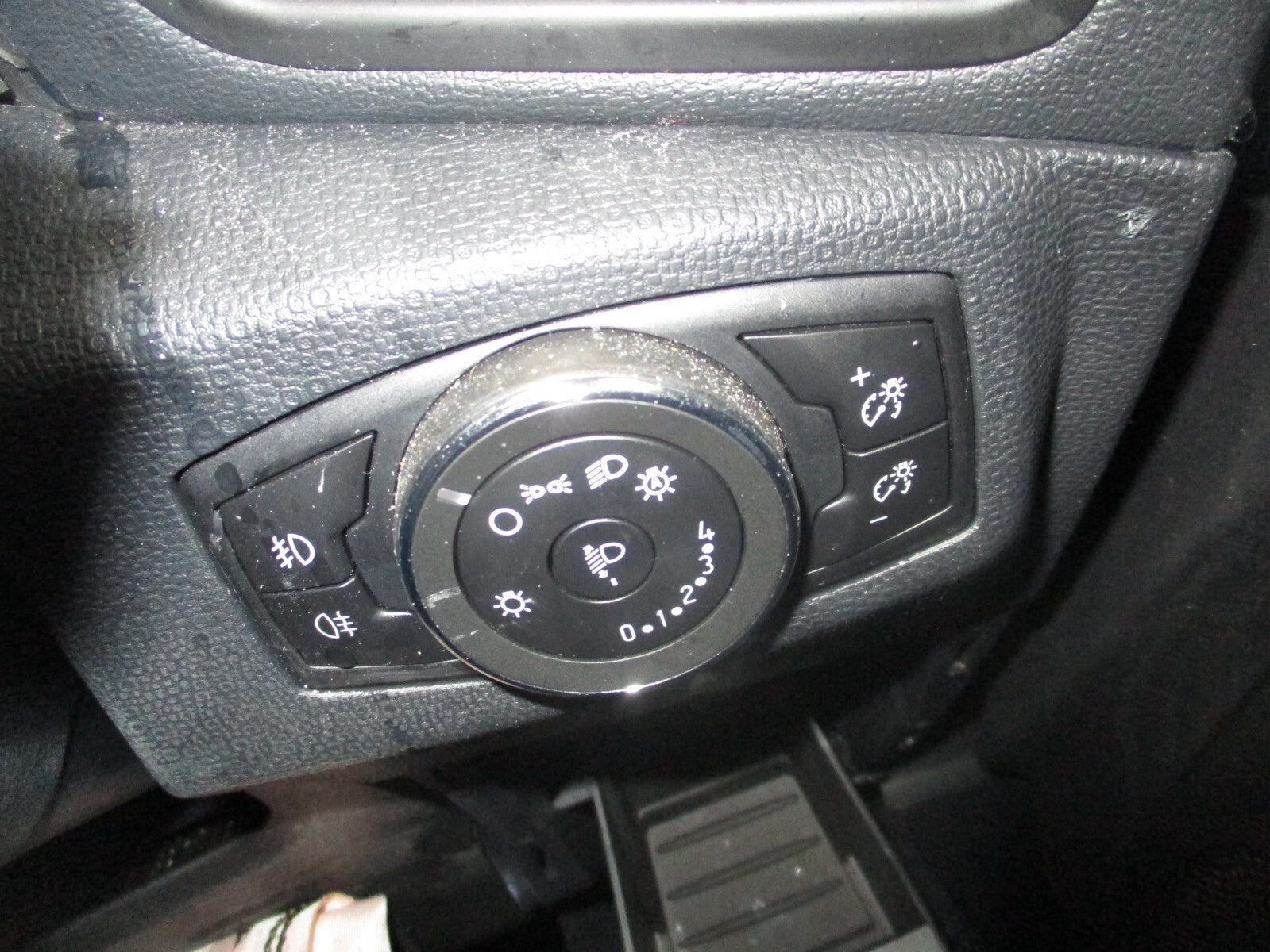 2021 FORD ECOSPORT HEADLIGHT FOGLIGHT CONTROL SWITCH
