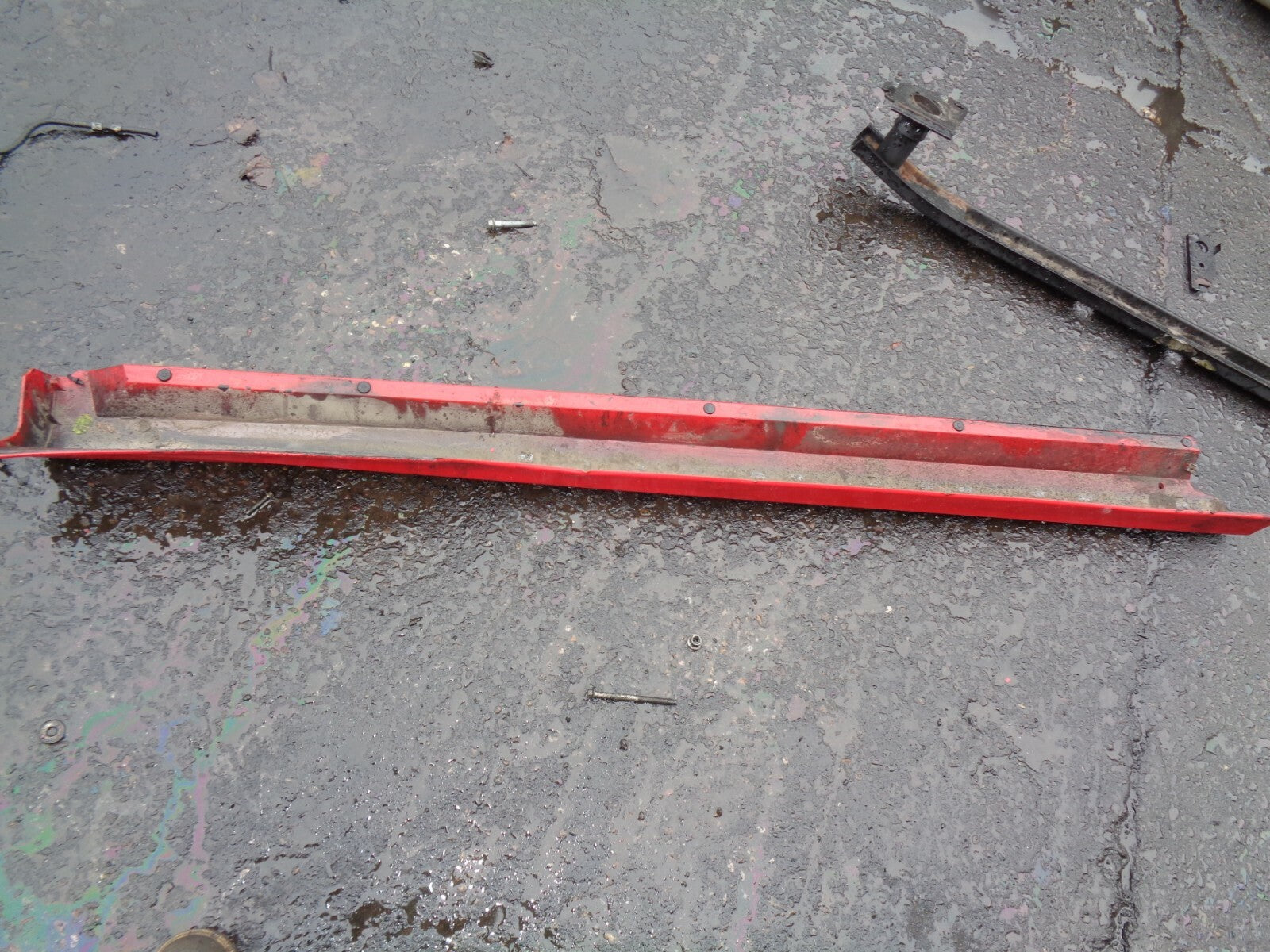 VAUXHALL CORSA E 2017 3 DOOR OS DRIVER RIGHT SIDE SKIRT RED