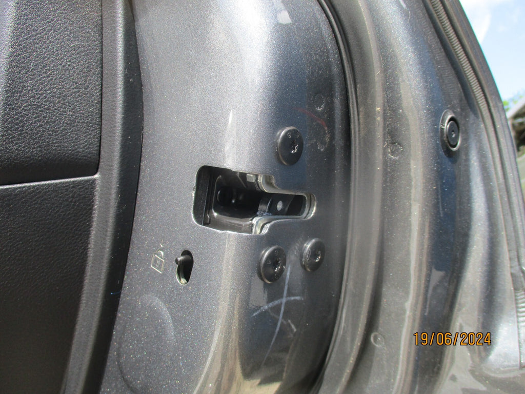NISSAN QASHQAI J12 2023 OSR DRIVER SIDE REAR DOOR LOCK MECHANISM MECH