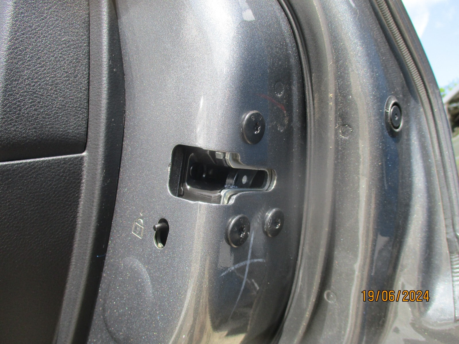 NISSAN QASHQAI J12 2023 OSR DRIVER SIDE REAR DOOR LOCK MECHANISM MECH