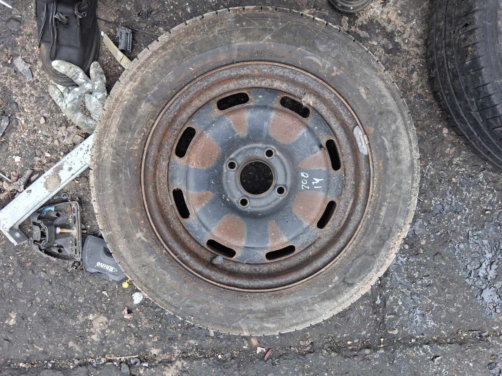 2014 PEUGEOT 208 MK1 15 INCH STEEL WHEEL WITH TYRE 185/65R15 REF 2