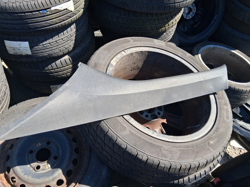2020 MERCEDES BENZ SPRINTER W907 NSF PASSENGER SIDE PILLAR TRIM A9076901000