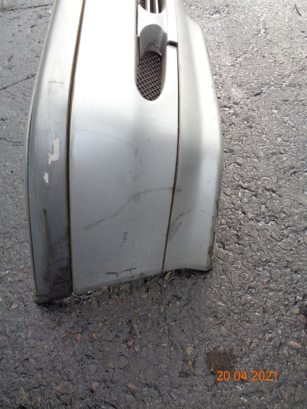 MERCEDES C CLASS 2002 COMPLETE FRONT BUMPER SILVER