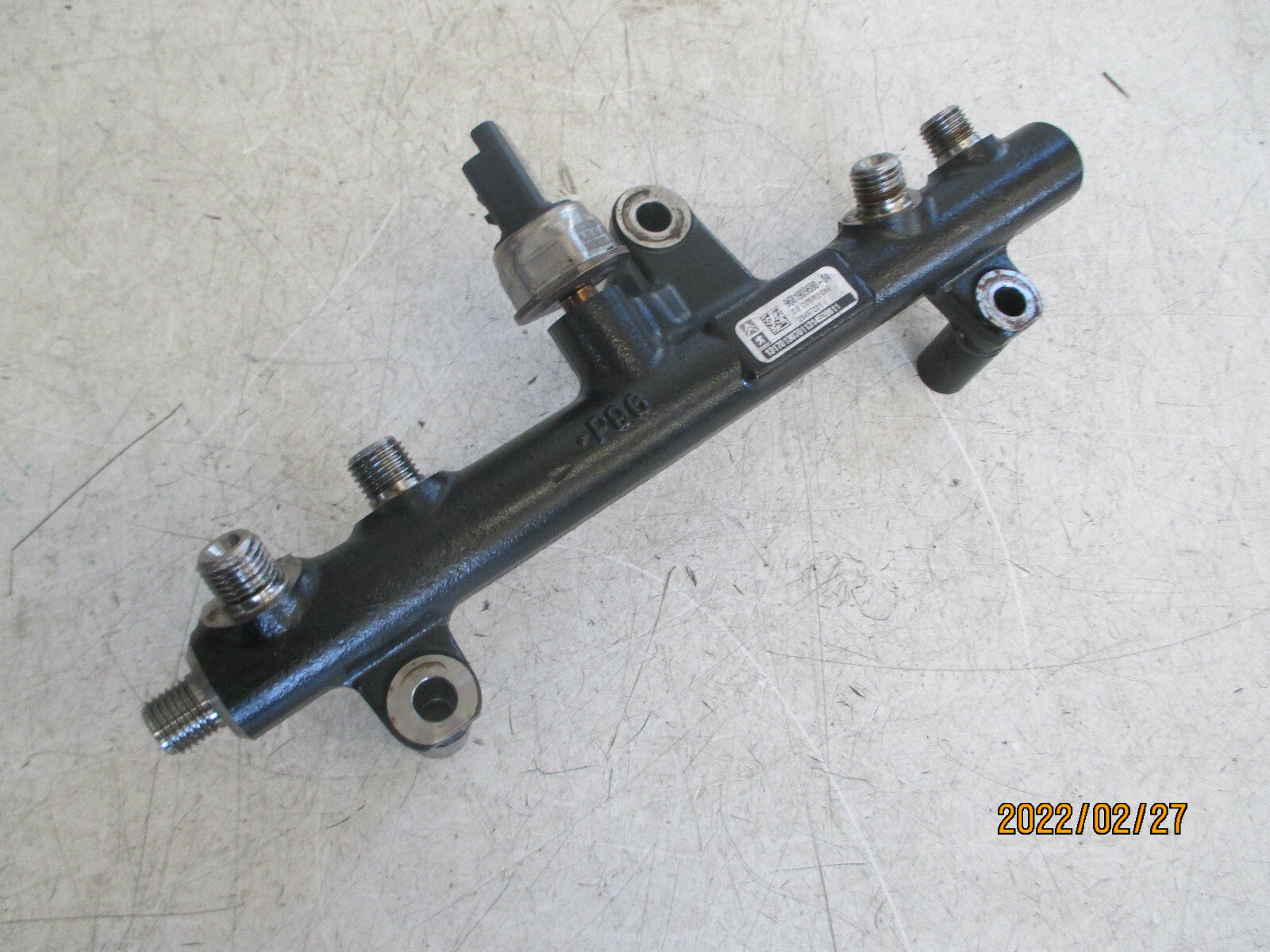 FORD S MAX 2014 2.0 DIESEL FUEL INJECTION RAIL 9681909680