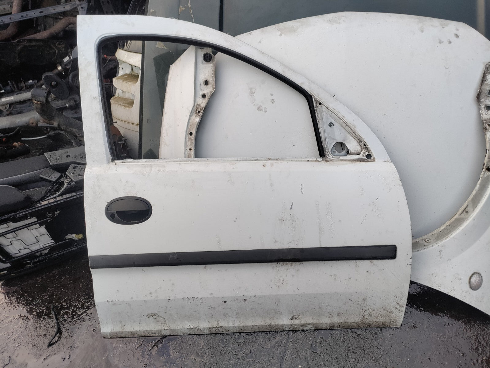 2007 VAUXHALL COMBO C OSF DRIVER SIDE FRONT BARE DOOR WHITE