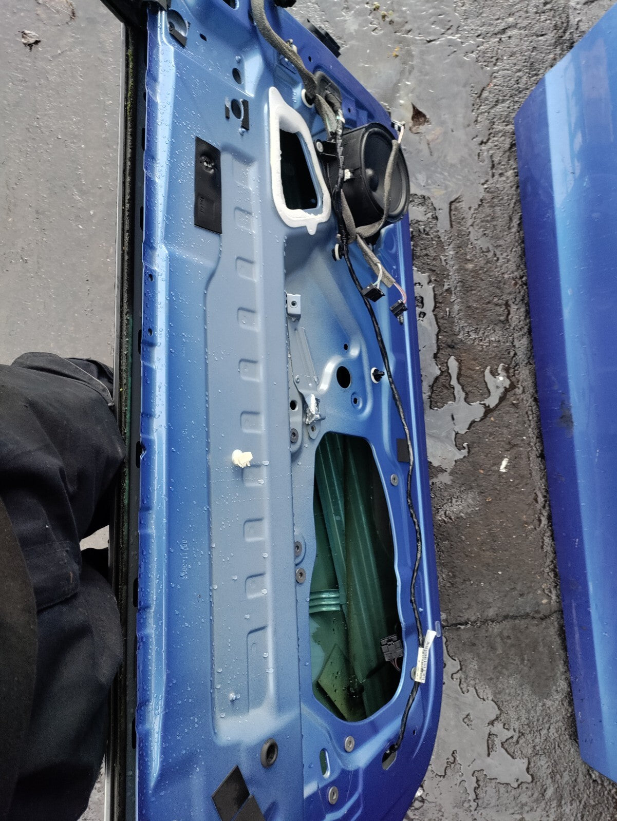 2015 RENAULT MEGANE 2 DOOR CONVERTIBLE NSF PASSENGER SIDE FRONT BARE DOOR BLUE