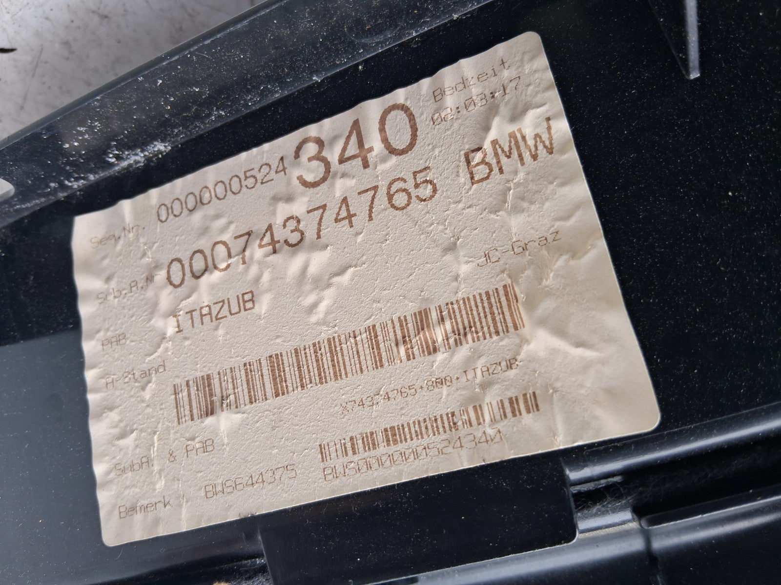 2004 BMW X3 E83 NS PASSENGER STORAGE COMPARTMENT GLOVEBOX