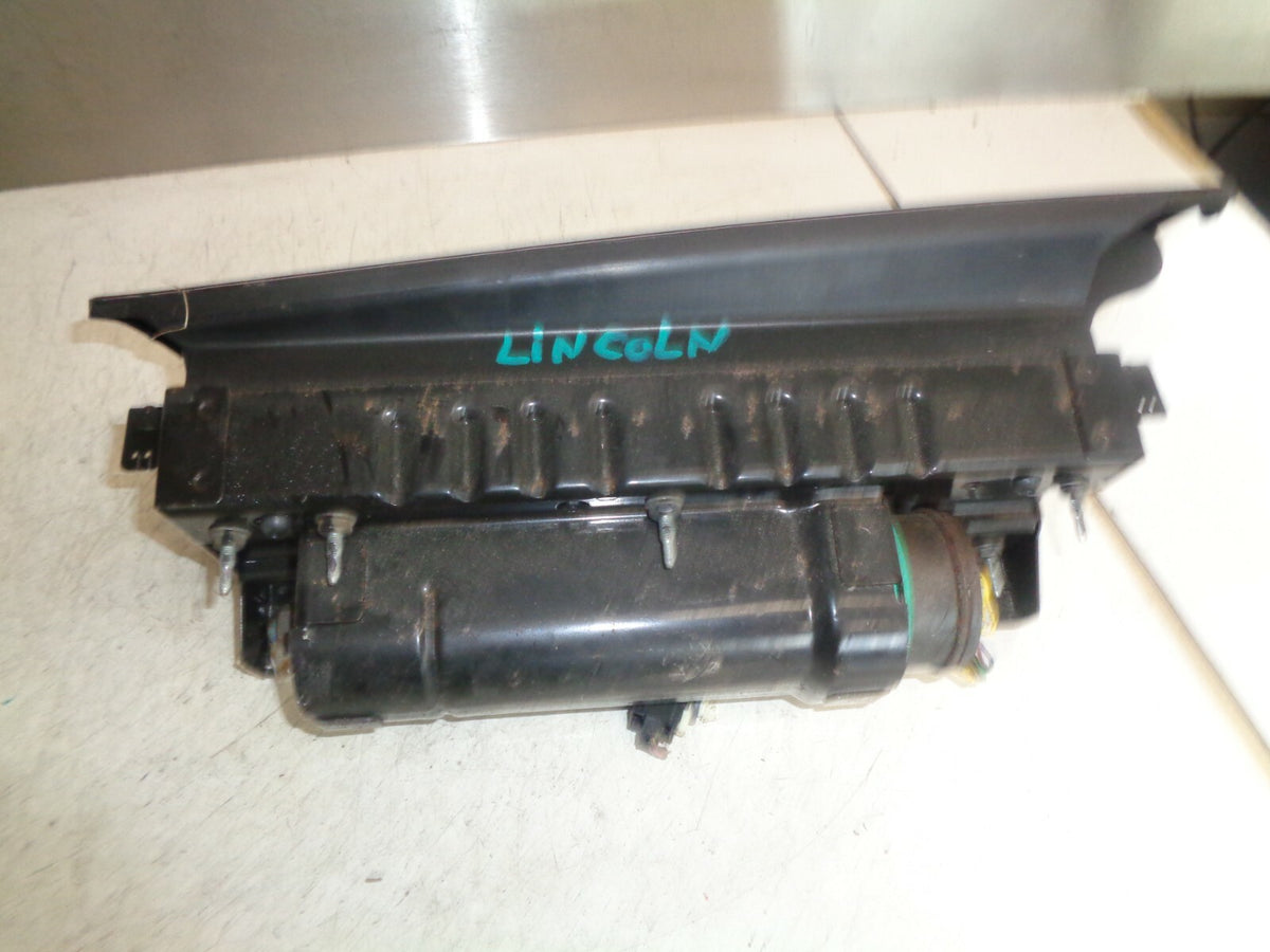 FORD LINCOLN TOWN CAR 2006 INTERIOR DASHBOARD RIGHT SIDE SAFETY BAG
