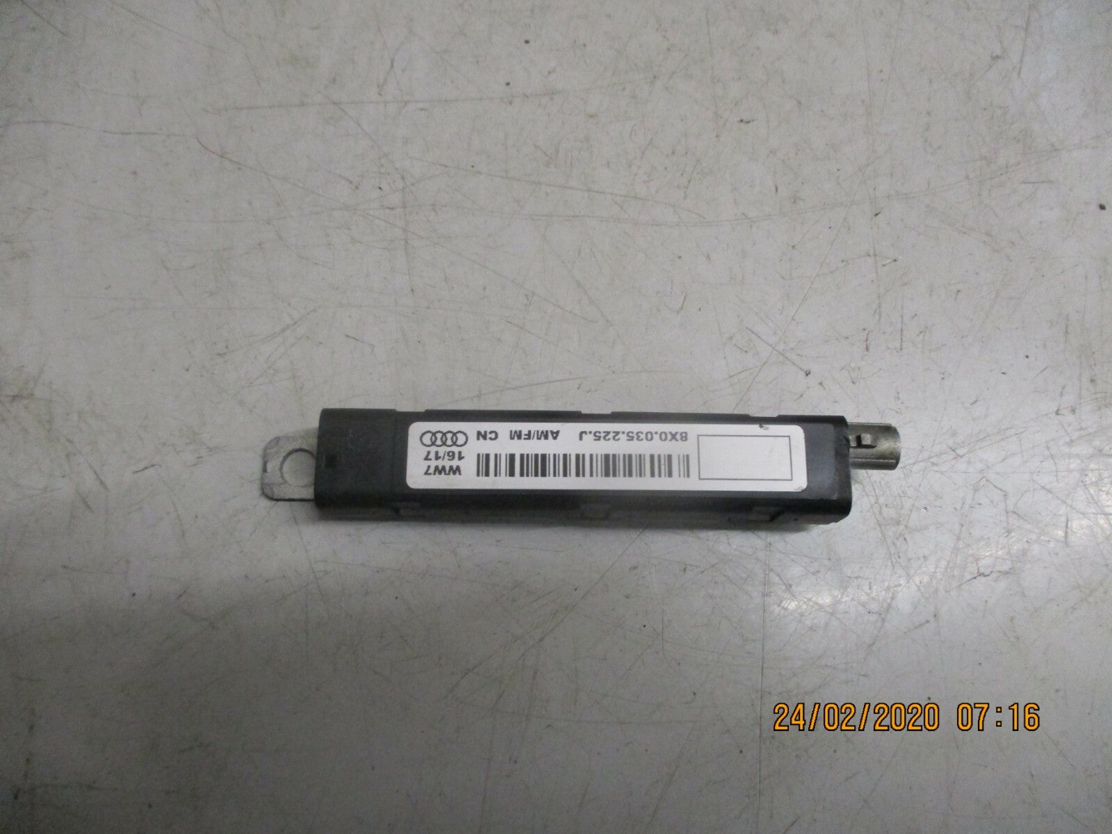 AUDI A1 MK1 8X 2017 AERIAL AMP ANTENNA AMPLIFIER BOOSTER UNIT MODULE 8X0035225J