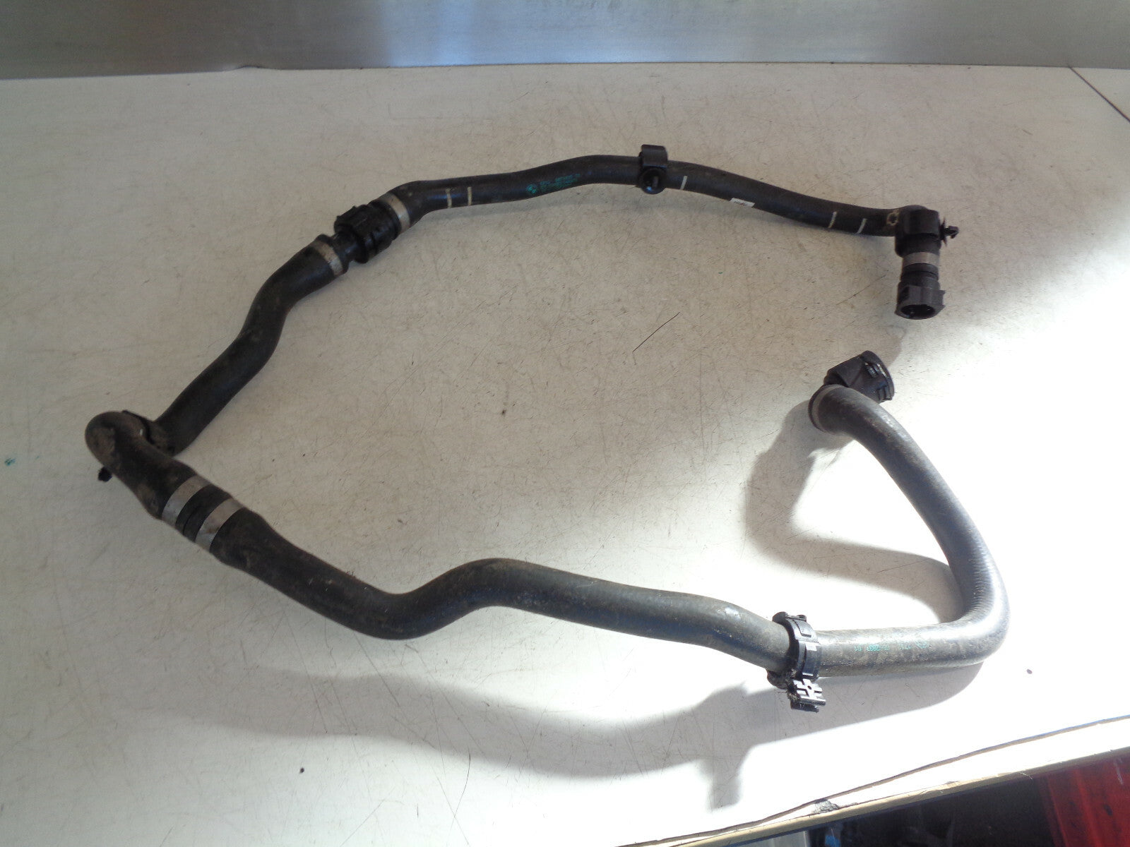BMW 1 SERES 2019 LCI PETROL ENGINE WATER COOLANT PIPE HOSE 8673993 8662837