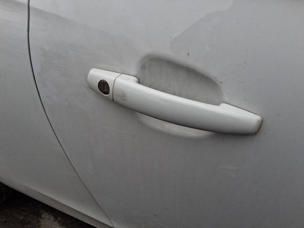 2019 VAUXHALL CORSA E 3 DOOR OS DRIVER SIDE EXTERIOR DOOR HANDLE WHITE Z40R