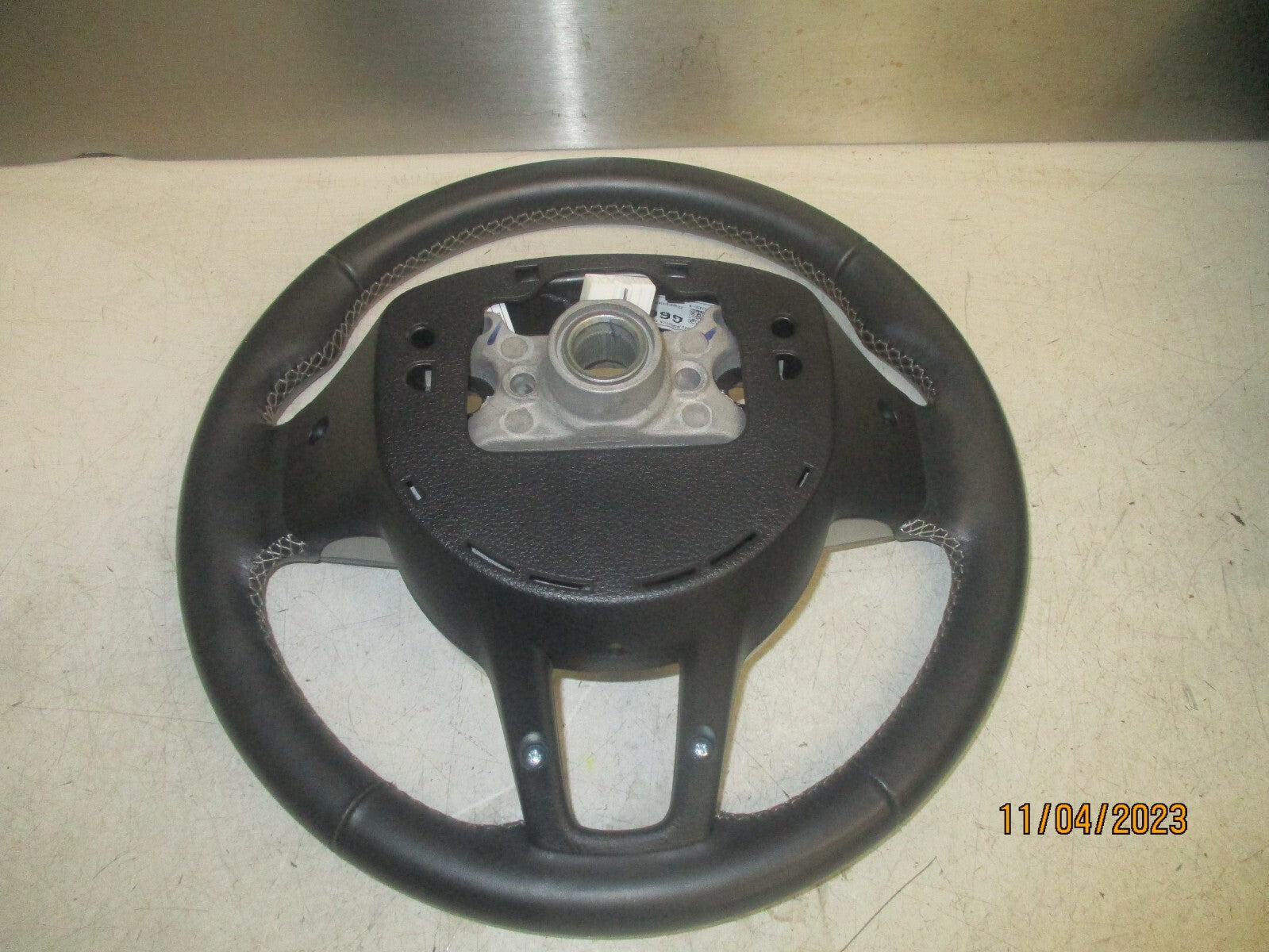 KIA PICANTO MK3 2018 3 SPOKE MULTIFUNCTION STEERING WHEEL
