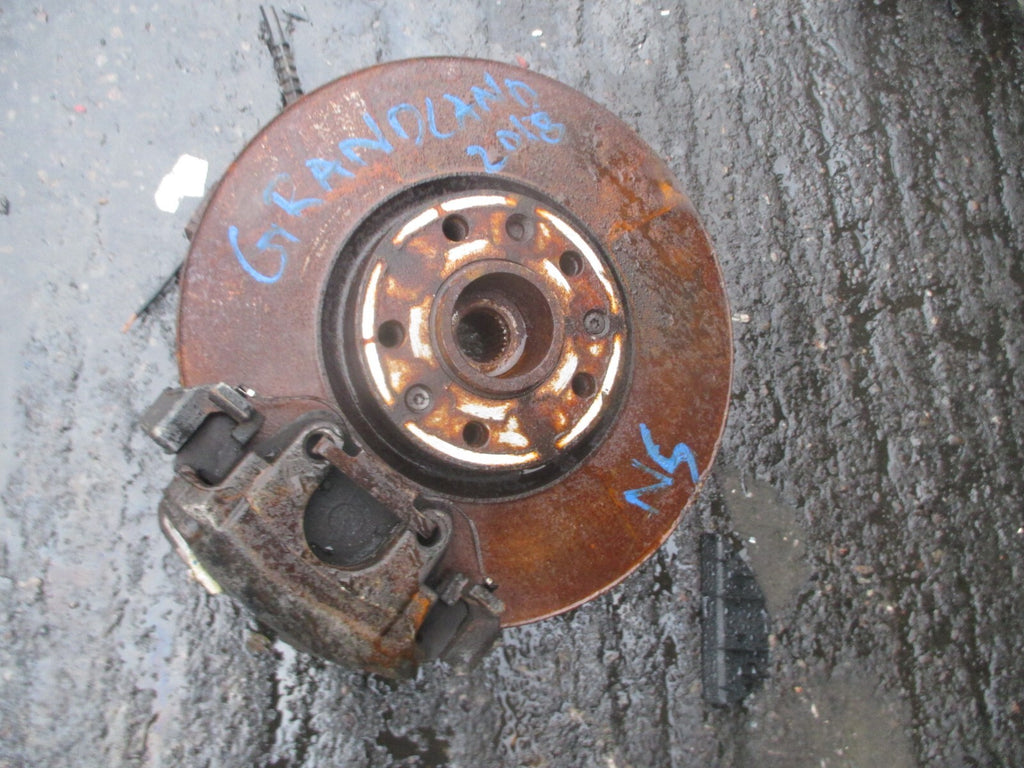 VAUXHALL GRANDLAND X 2018 1.6 DIESEL NSF PASSENGER SIDE FRONT HUB CALIPER DISC