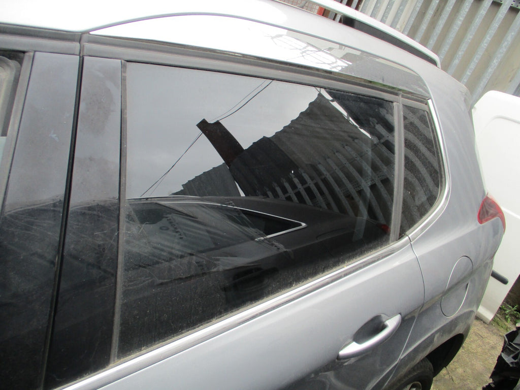 PEUGEOT 2008 2018 MK1 NSR PASSENGER SIDE REAR TINTED WINDOW GLASS