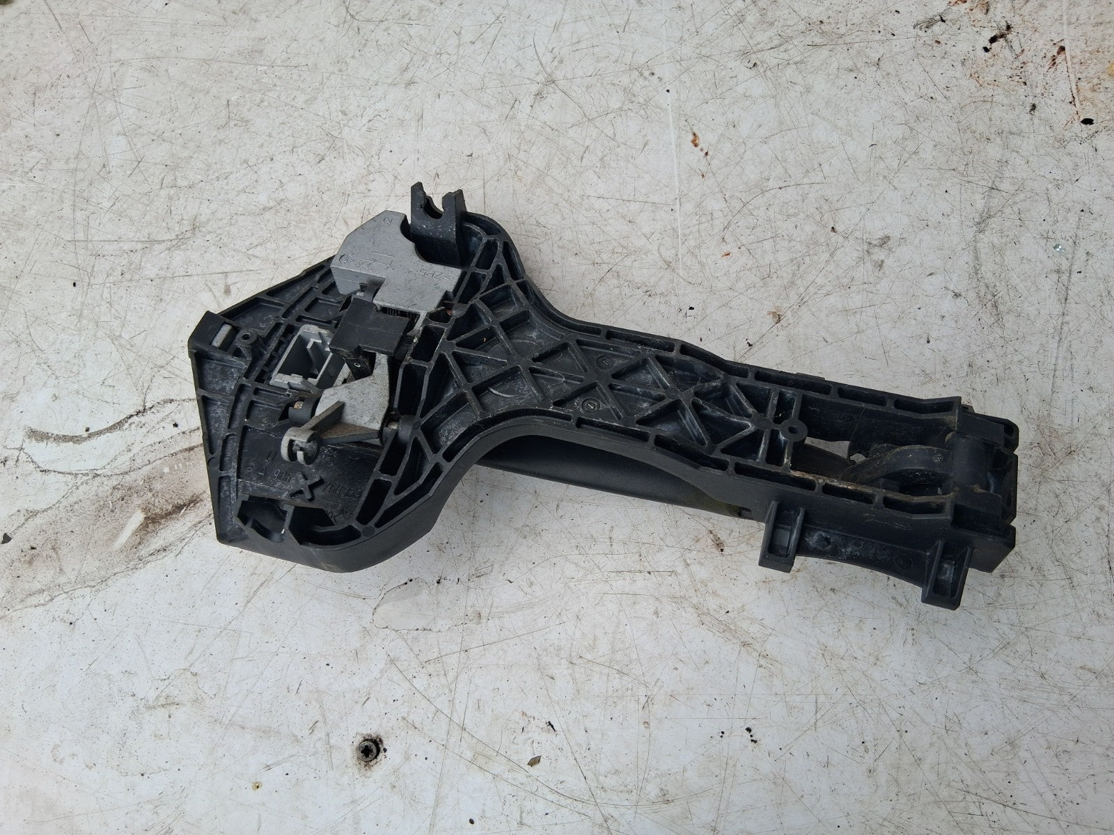 2010 MERCEDES BENZ SPRINTER W906 NSF PASSENGER SIDE FRONT LEFT DOOR HANDLE